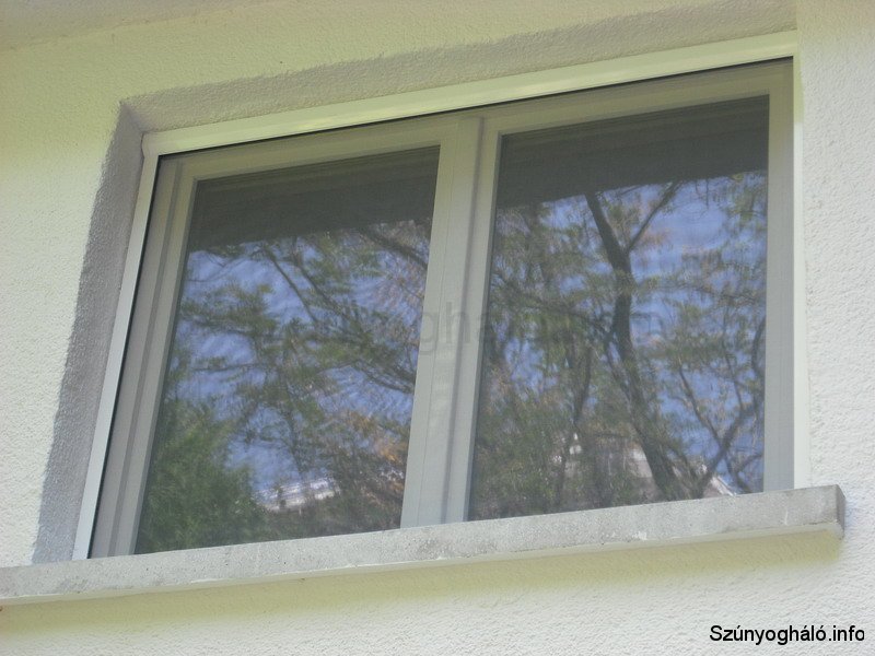 Szúnyogháló panel ablakra